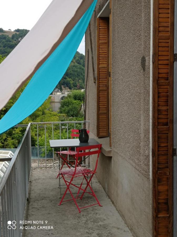 Suite Avec Vue Panoramique Sur La Truyere Entraygues-sur-Truyère Buitenkant foto